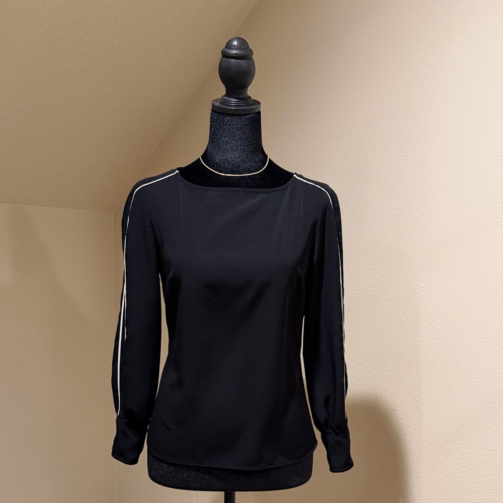 Women's Black Long-Sleeve Top with Contrast Piping